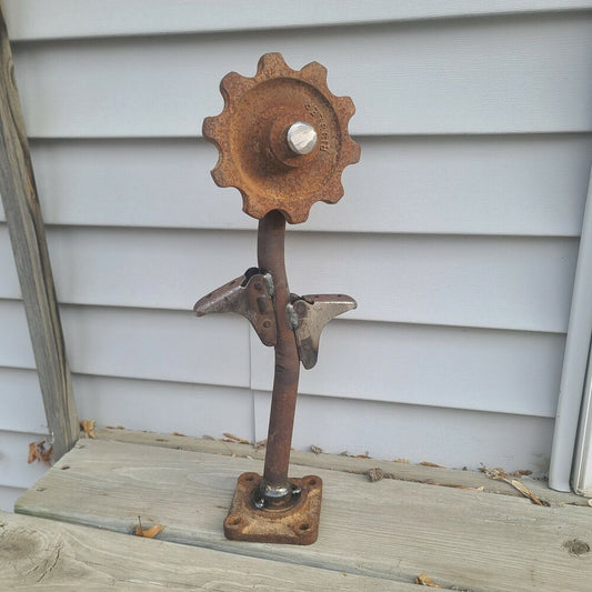 23" Metal Yard Art Garden Decoration Recycled Rustic Welded Flower Sculpture